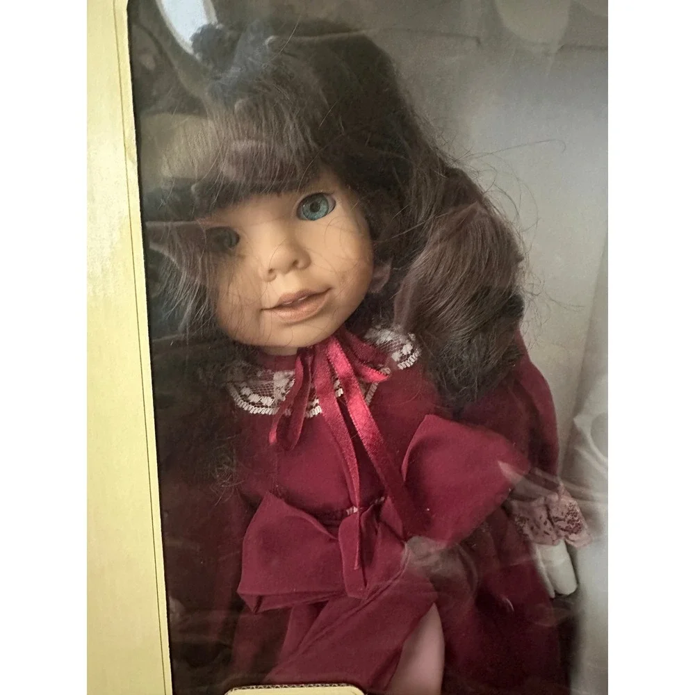 Heidi Ott Faithful Friends Hannah Doll 19 inch Vintage New in Box Burgundy Dress